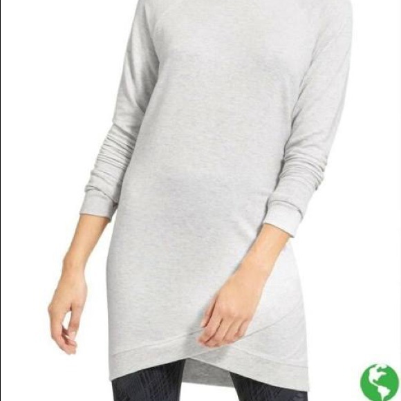 Athleta Dresses & Skirts - Athleta Criss Cross Dress